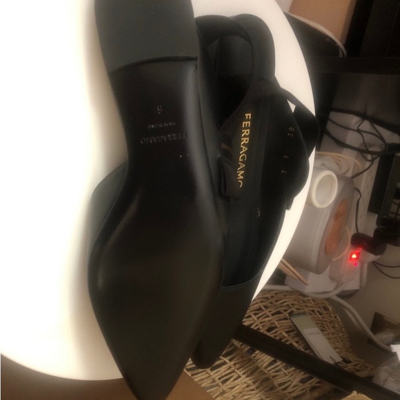 Salvatore Ferragamo flats - Picture 2 of 6